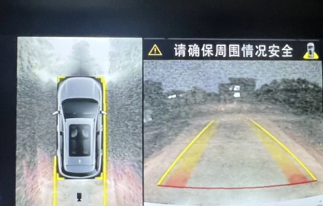 广汽传祺GS4 360全景影像模糊不清出现雪花屏，严重影响驾驶安全