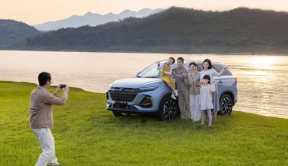 二胎家庭一车出行，首选大七座SUV——长安欧尚X7PLUS！
