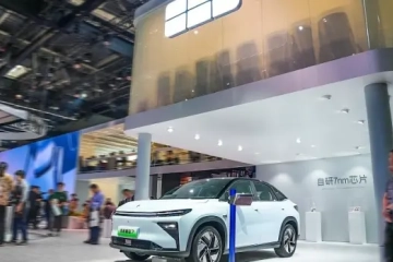 周宗成：睿蓝7含电量最高 睿蓝轿车很快推出|汽车大满掼