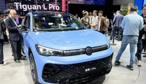 北京车展最新发布的纯燃油车，却成了新能源车时代的一大清流