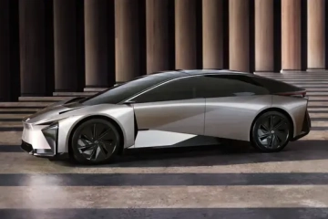 发布3款纯电新车、与腾讯合作，丰田在北京车展大秀“智电”肌肉