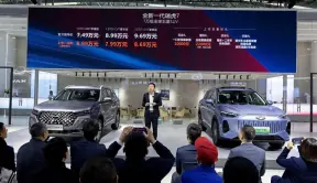 “全球标准全能打”五星SUV，全新一代瑞虎7升级上市！
