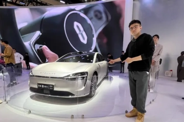 华为N件套上车，享界S9北京车展实拍，50多万能否吸引土豪们？
