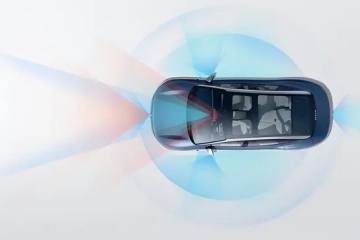 极氪007解锁行业首个量产「机械车位自动泊车辅助」
