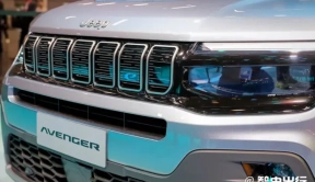 Jeep Avenger 4xe谍照曝光，预计年底开启预订，2025年交付 