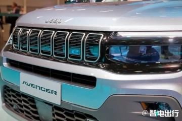 Jeep Avenger 4xe谍照曝光，预计年底开启预订，2025年交付 