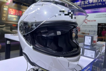 2024北京摩博会盛大开幕，MOTOEYE头盔智能HUD全新亮相