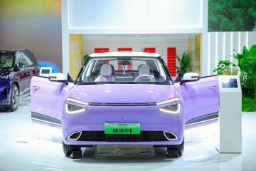6.98万元起！东风纳米01携多重钜惠亮相上海新能源车展